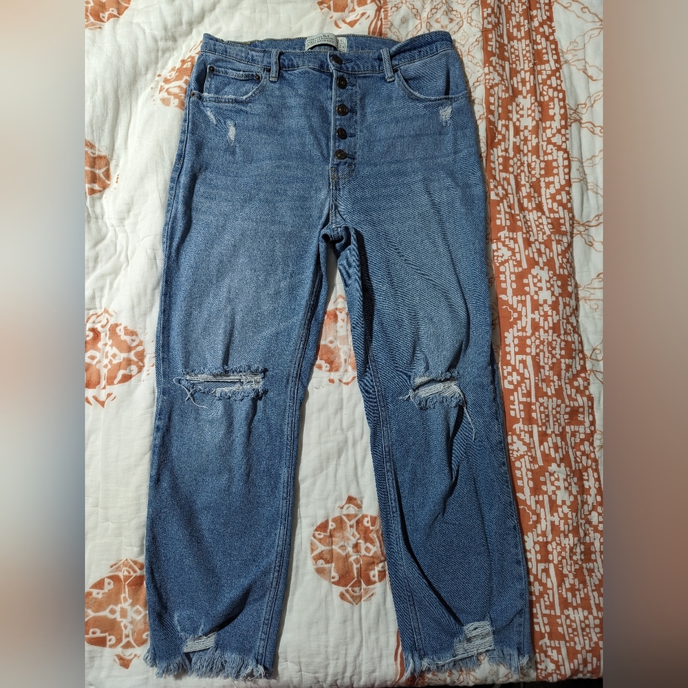 Abercrombie & Fitch Ankle Straight Ultra High Rise Jeans